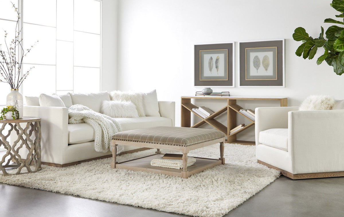 CLOVER LARGE END TABLE