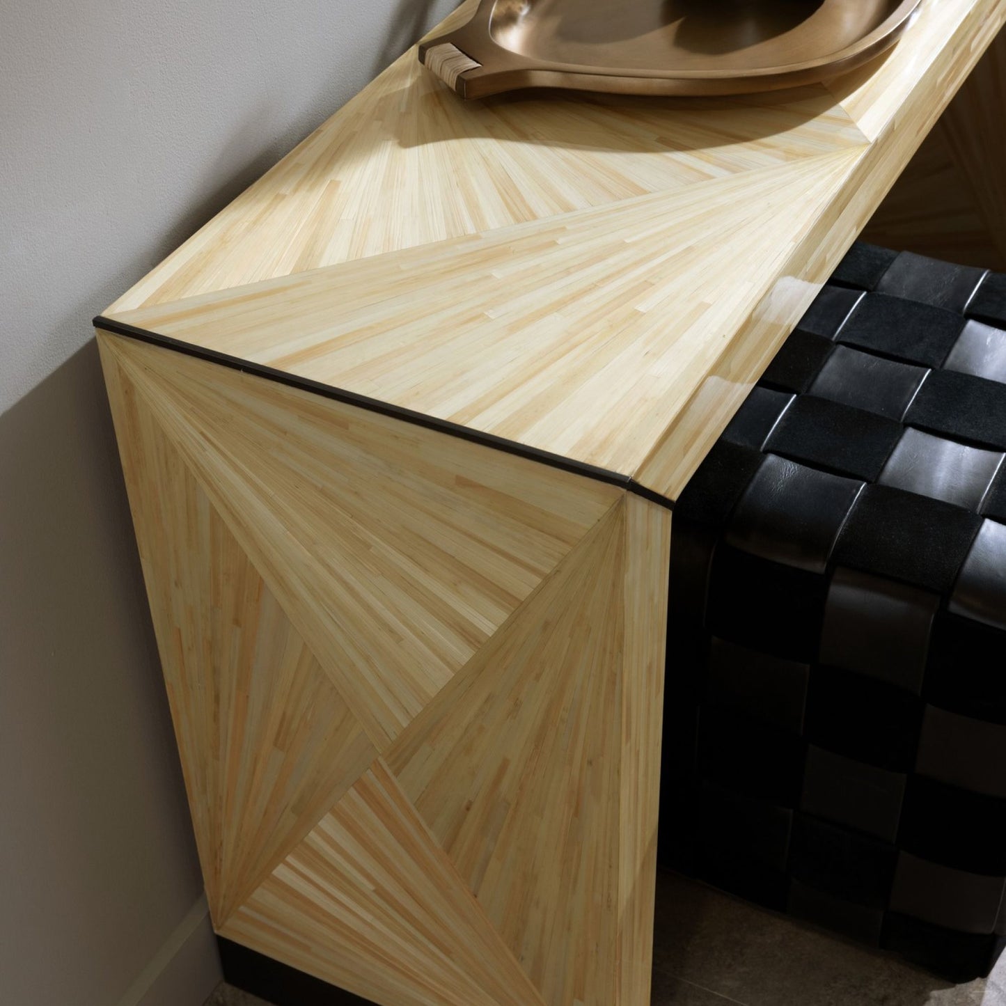TOULOUSE CONSOLE