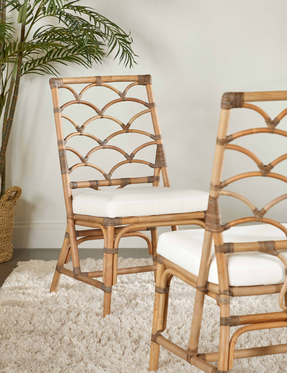 CRESCENT DINING CHAIR