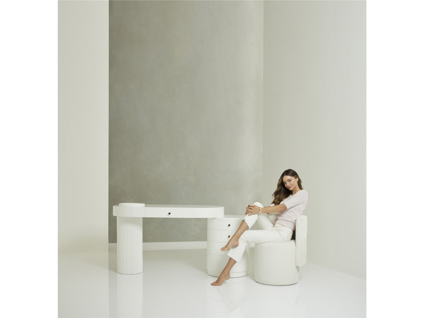 Mode Desk Vanity