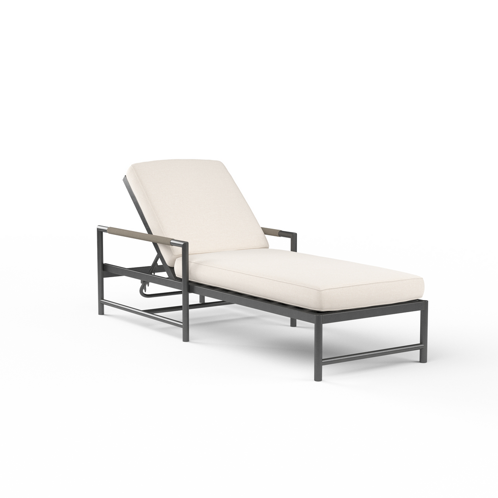 Pietra Chaise